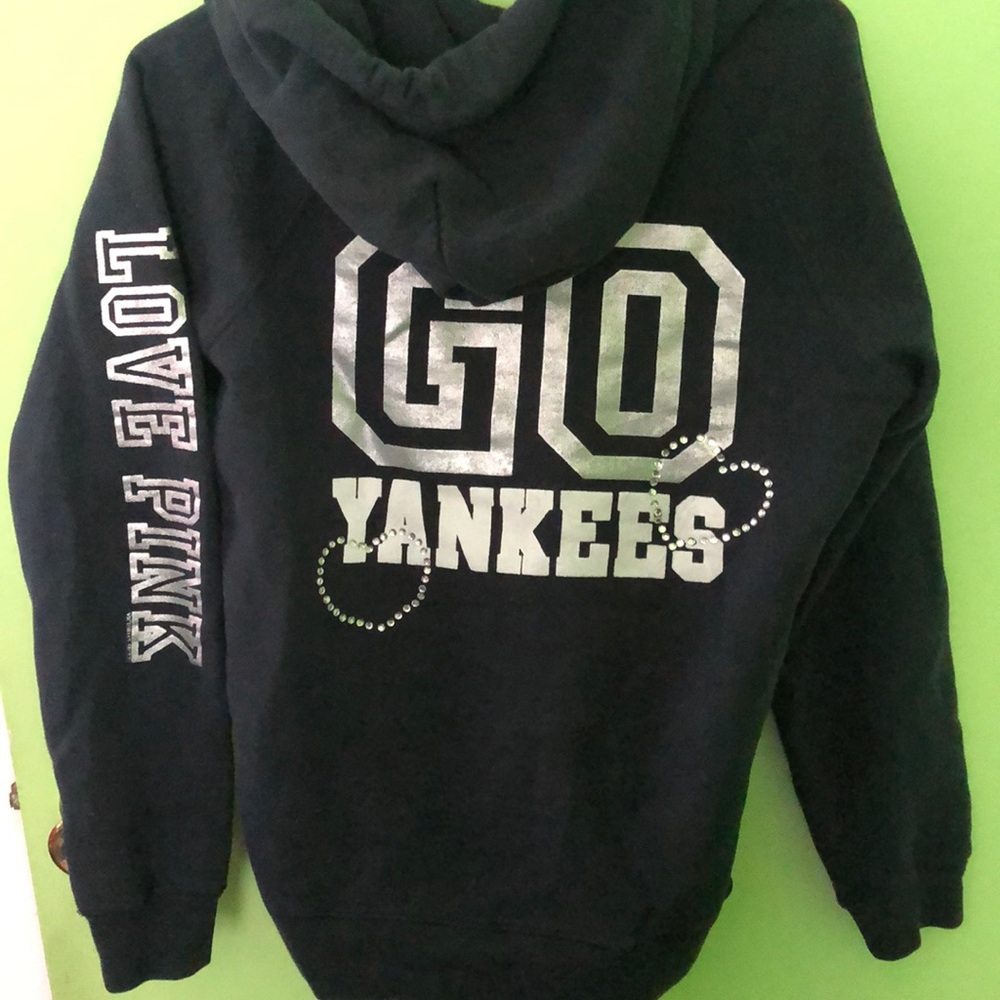 Lg. Victoria Secret NY Yankee Hoodie